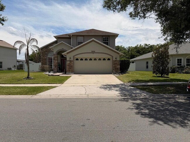 Building Photo - 2418 Huron Cir
