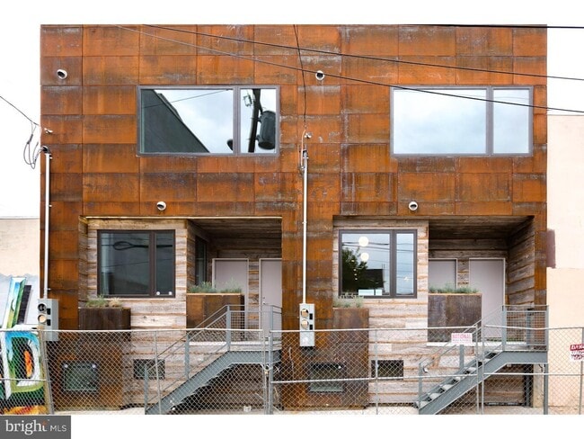 Building Photo - 1308 N Hope St Unit A Rental