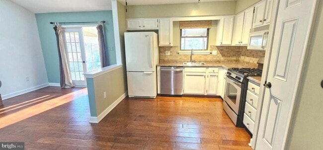 Photo - 75 Peregrine Dr
