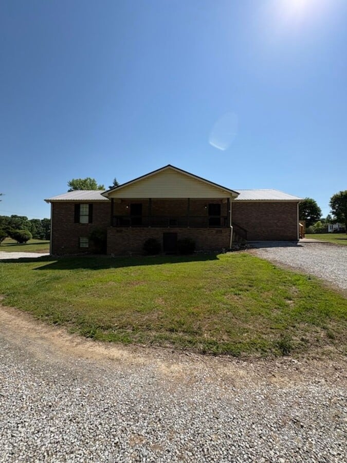 Photo - 1007 Lowery Loop Rd