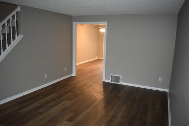 Photo - 2207 Delmar Dr