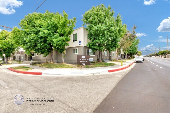 Photo - 23330 Arlington