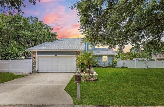 Photo - 428 E Klosterman Rd