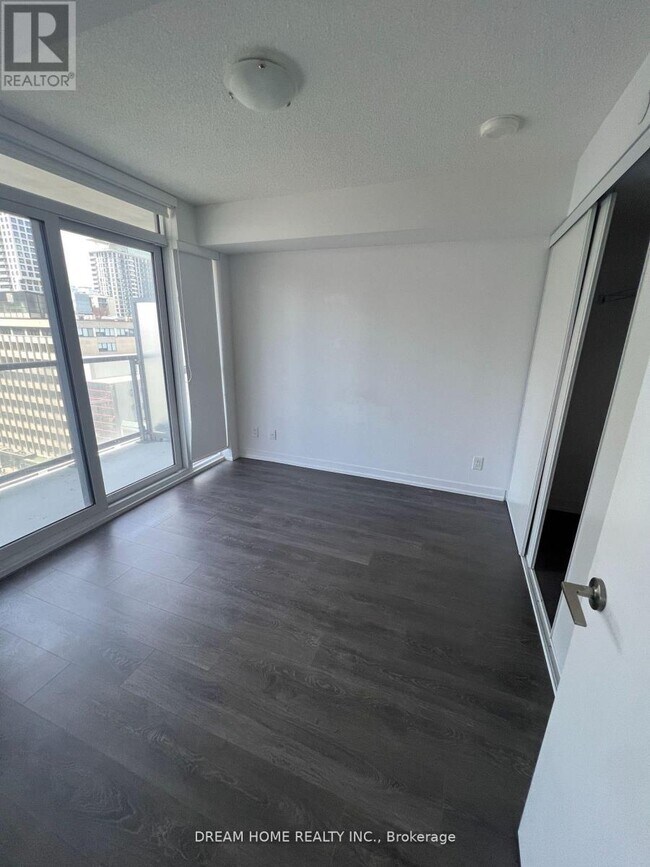 Photo - 125 Redpath Ave Unit 1407