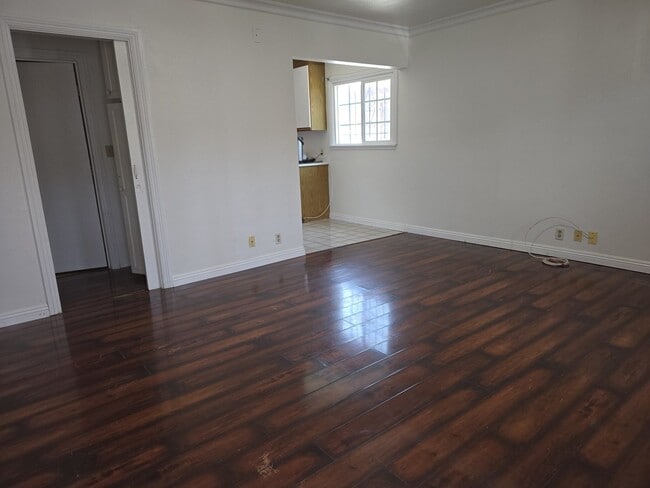 Photo - 2815 Montezuma Ave