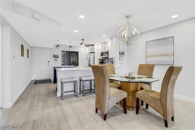 Building Photo - 5792 Deauville Cir Unit A103