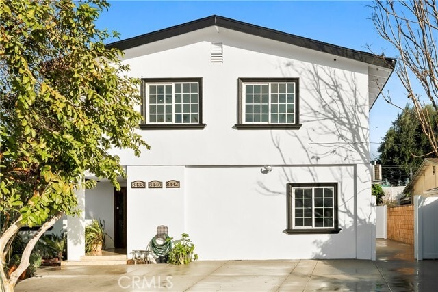 Building Photo - 8438 Gloria Ave