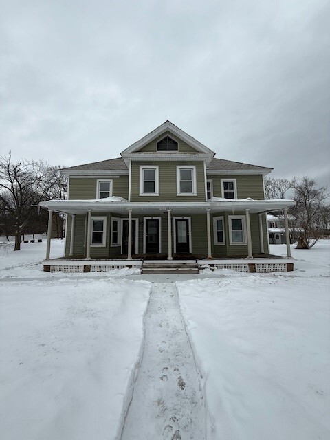 Photo - 421 NY-146 Unit 1W