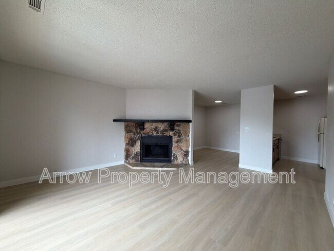Photo - 2354 N 44th St Unit 22