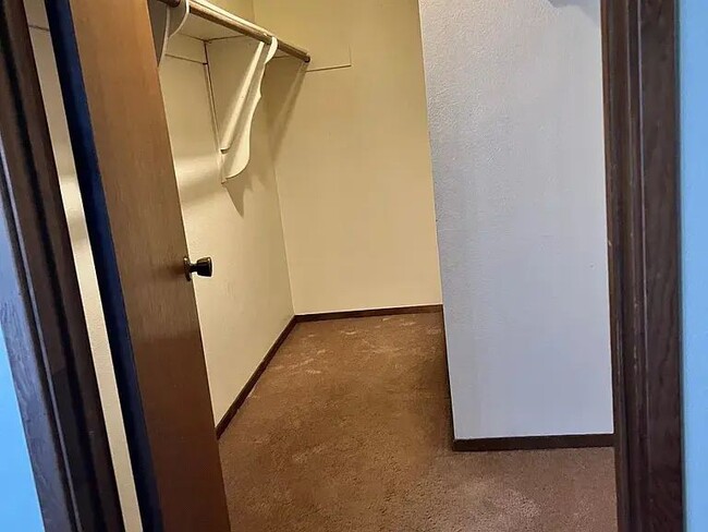 Photo - 608 Capps Ln