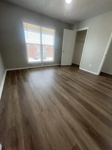 Photo - 1104 Southmoor Dr