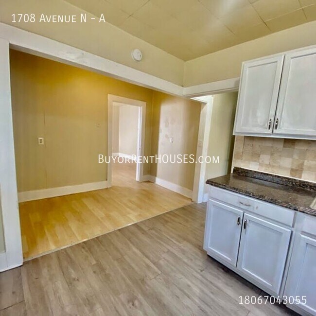 Photo - PRICE REDUCTION! $199 Move-In Special (+ a... Unit A