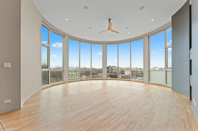 Photo - 2408 W Rice St Unit 401