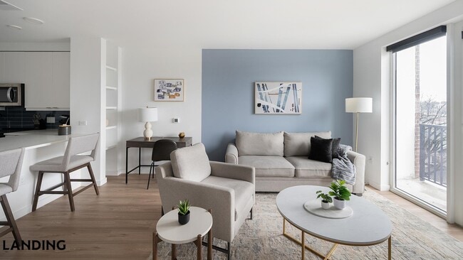 Building Photo - 1801 Patterson St