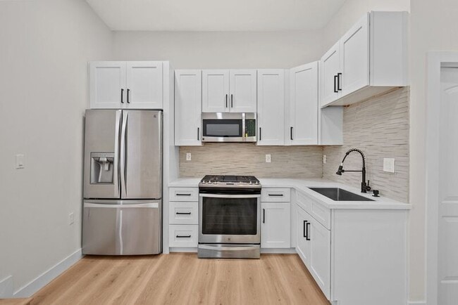 Photo - 2333 Ridgeview Drive