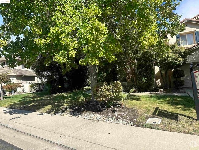 Building Photo - 1531 Siemering Way Rental