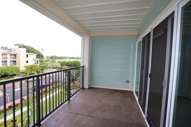 Photo - Ka Malanai at Kailua Phase II - 2 bedroom,  2 bath with 2 covered parking - $4,000. Unit 7305