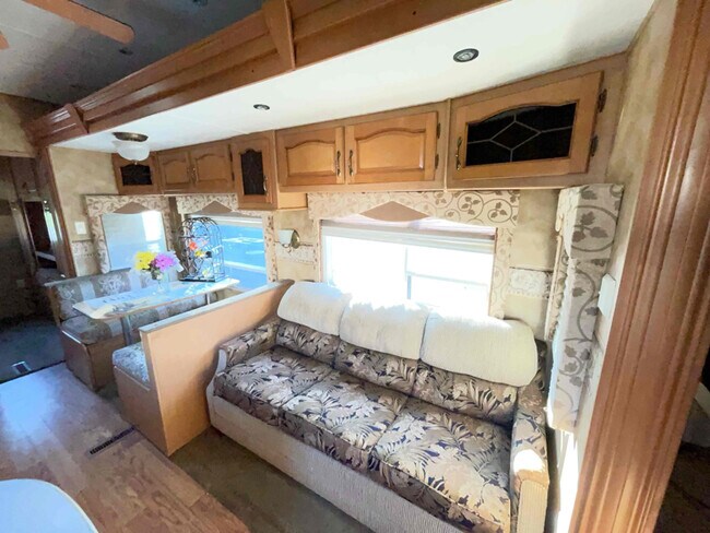 Photo - 1 San Antonio Rd House