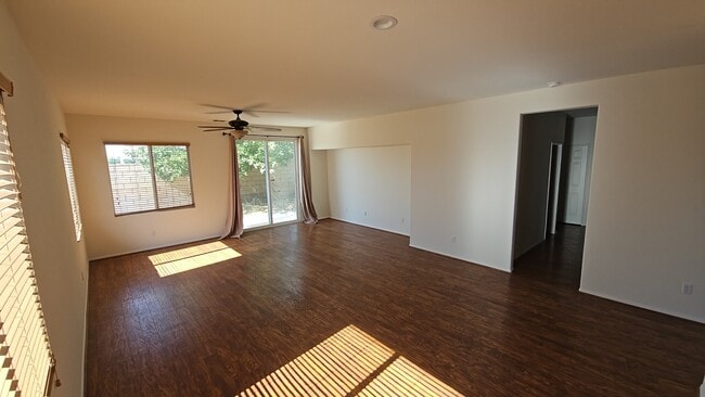 Photo - 5837 W Ave K-2
