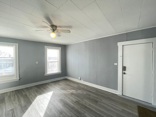 301 Amory St Unit 3
