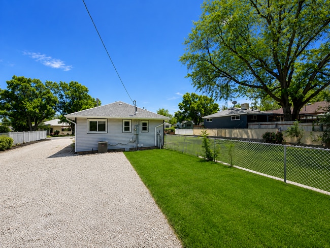 Photo - 2770 S 8560 W