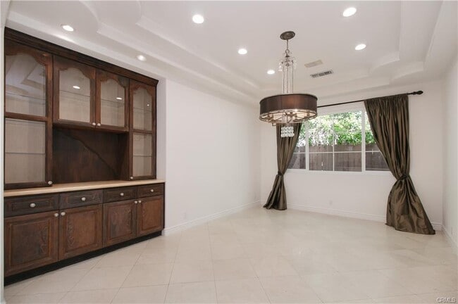 Photo - 5218 Otis Ave