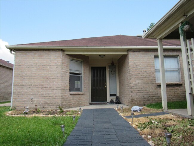 Photo - 3926 Summit Valley Dr