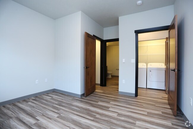 Palouse Prairie Apts