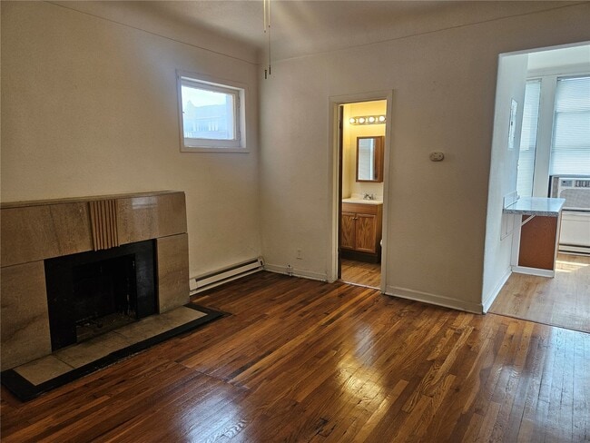 5667 Waterman Blvd Unit 1S