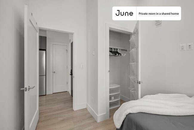 Room in Shared 3 bed/2 bath home in Dupont Circle