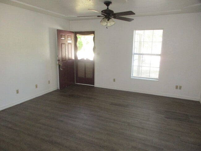 Photo - 309 N Race St Unit A