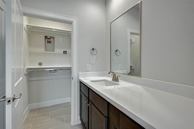 Photo - 2710 Grand Fountains Dr