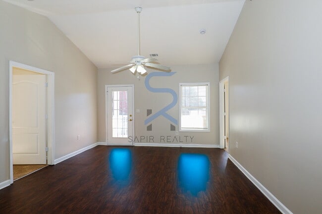 Photo - Move in before January 31st and choose your reward: a $250 Amazon Gift Card or a 55" Smart TV! Unit 524