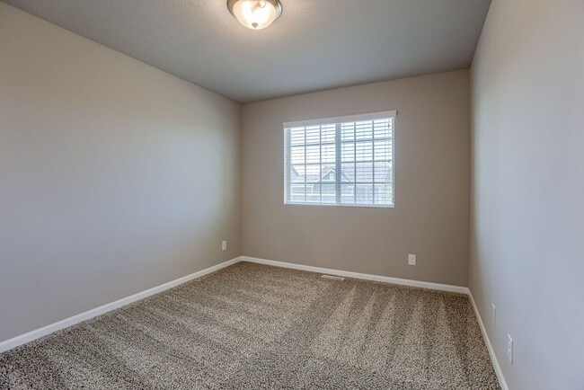 Photo - Beautiful 3 Bedroom In Whitetail Creek!!