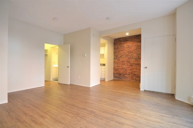 Photo - St. Germain Apartments