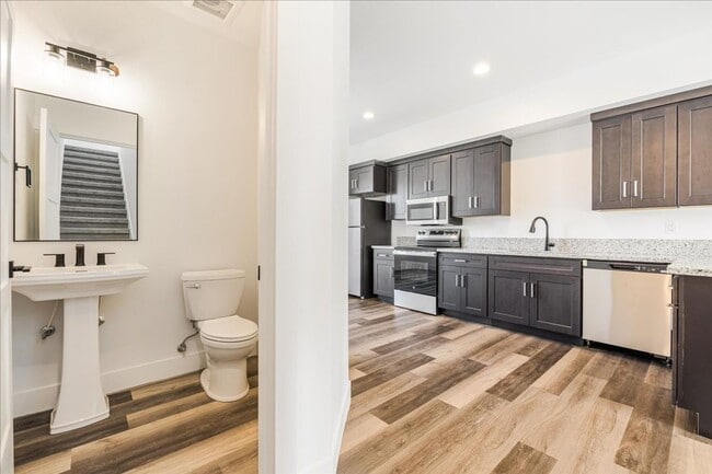 Building Photo - Six Stunning New Residences in Gresham - Free Rent Until January 1st!