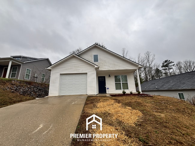 Building Photo - Charming 3BR Home with Vaulted Ceilings, Stainless Steel Kitchen & Fenced Yard in Odenville