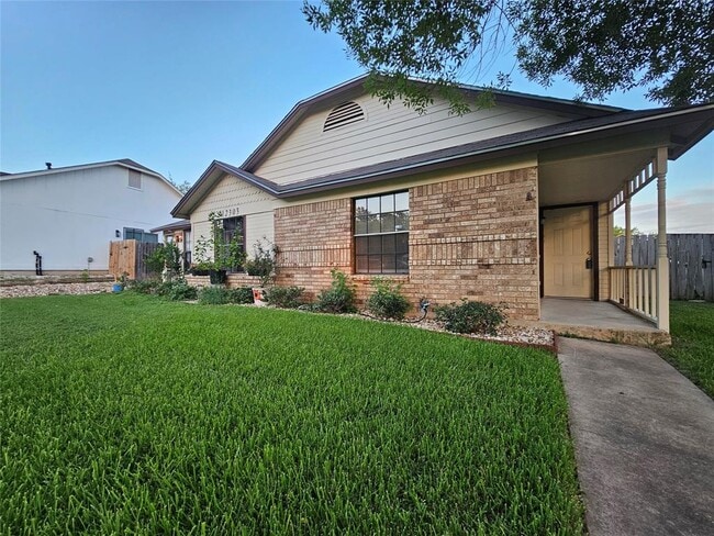 Photo - 12303 Alderbrook Dr