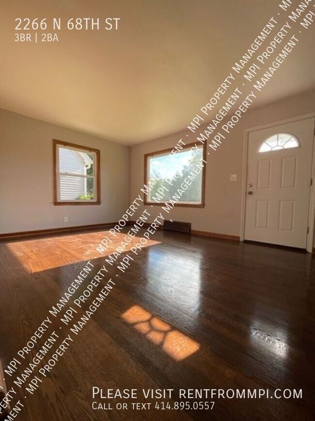 Photo - Beautiful 3 Bedroom Single Family Home Wau...