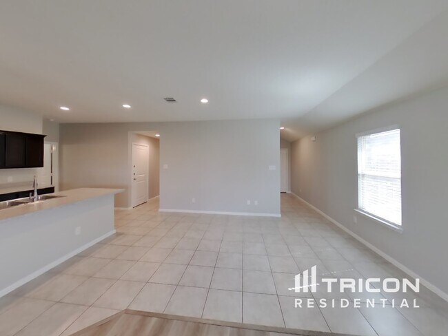 Photo - 8832 Ring Gold Dr