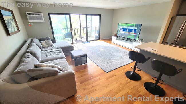 Photo - 235 Winthrop St Unidad #7708