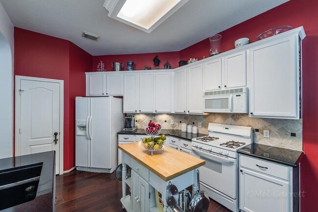 Photo - 23915 Elden Hills Ct