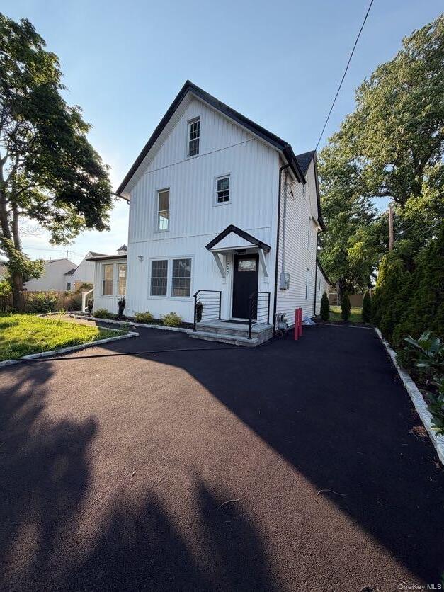 Photo - 227 N Railroad Ave