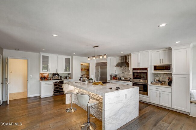 Photo - 4833 Dunman Ave