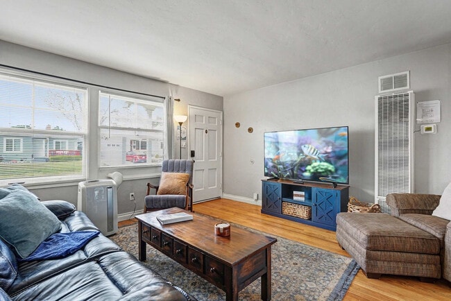 Photo - 7221 Vassar Ave Unidad SI ID1388508P