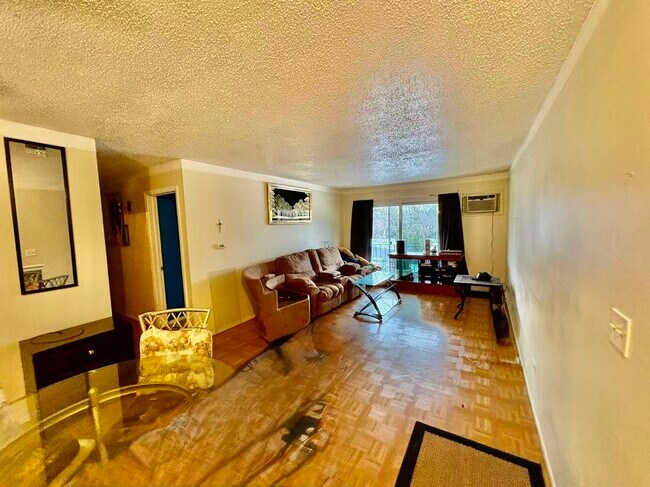 Photo - 247 N Neltnor Blvd Unit F2C