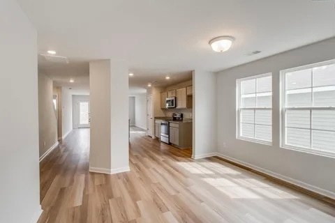 Photo - 1039 Begonia Dr