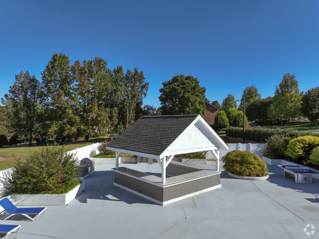 Photo - Apartments on 20th