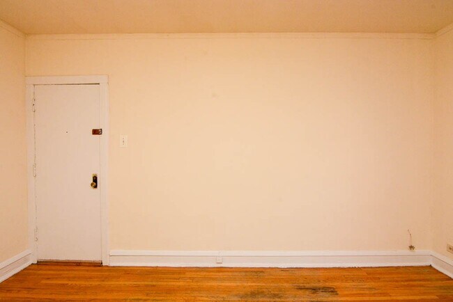 Photo - 3304 W Schubert Ave Unit K2