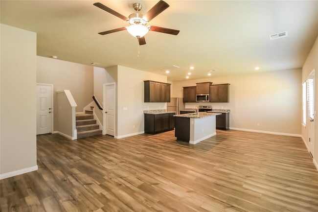 Photo - 1607 Crimson Lake Blvd